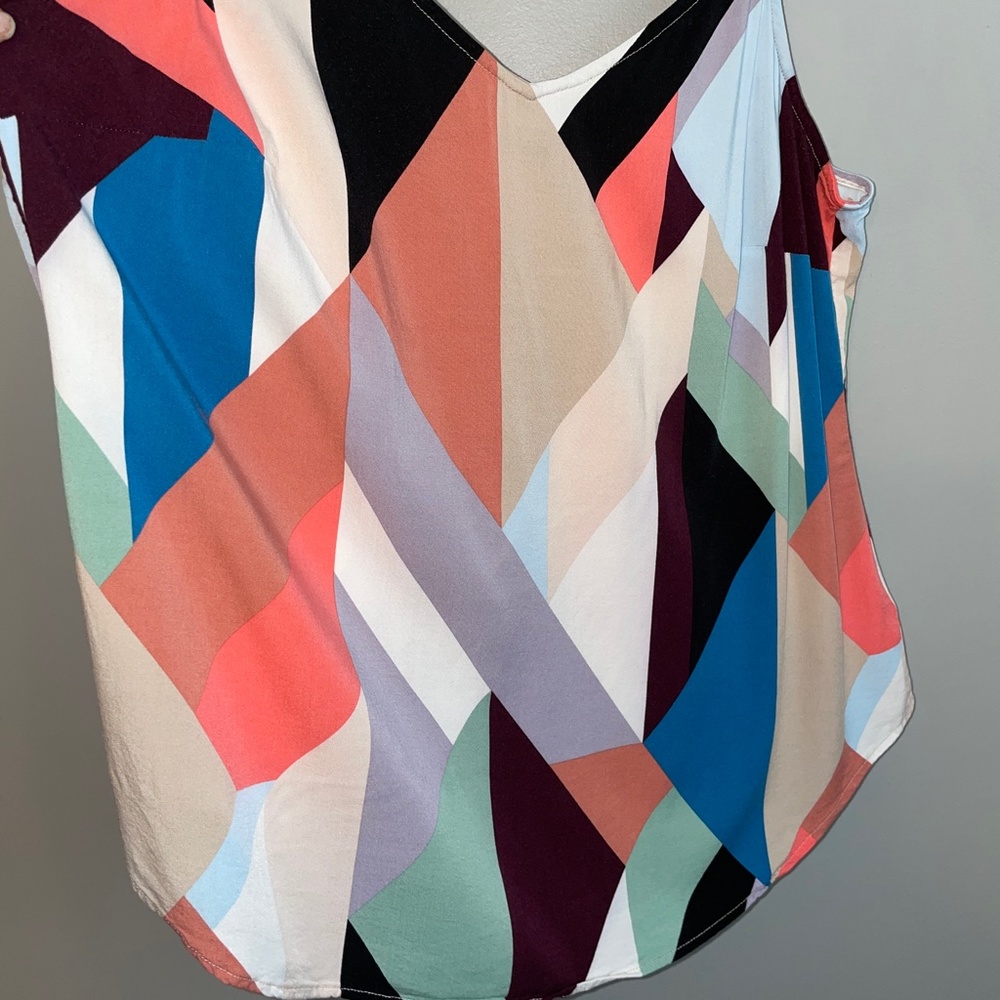 EUC Torrid Ava Multi Geo Challis Cami Tank Top Size 0 (Large) - Picture 4 of 9